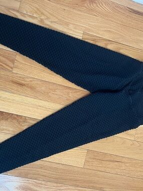 Booty by Brabants Black Textured Leggings